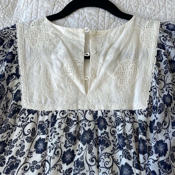 Anthropologie navy sleeve dress - Picture 5 of 7